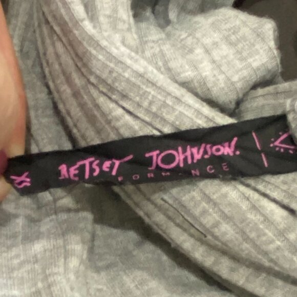 Betsey Johnson | Performance Grey Wide Leg Capri Length Pants |‎ Size XS Women's - Picture 9 of 12